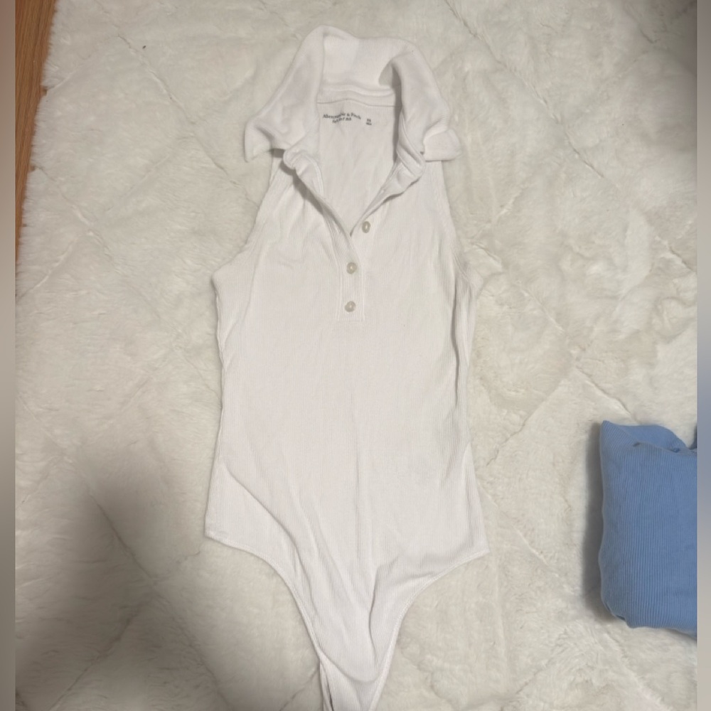 Abercrombie and Fitch sof AF ribbed bodysuit